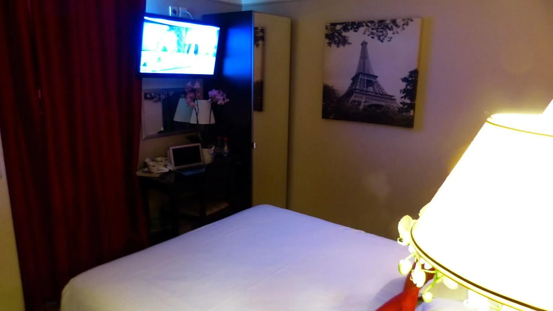 Hotel Tamaris Paris 3*,