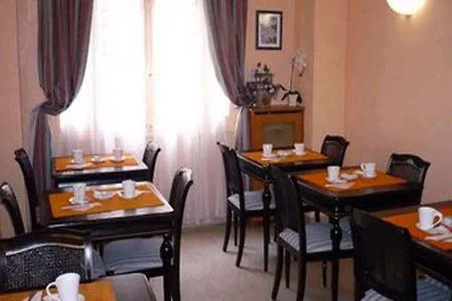 Hotel Tamaris Paris 3*,
